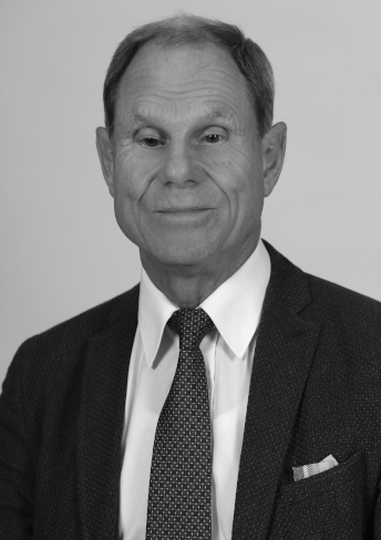 Rechtsanwalt Dr. iur. Kurt Pfau